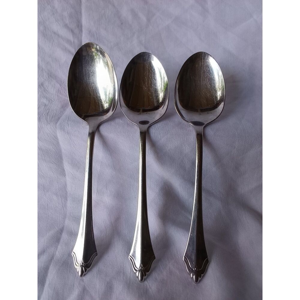 Oneida Community Set of 3 Large Spoons Vintage